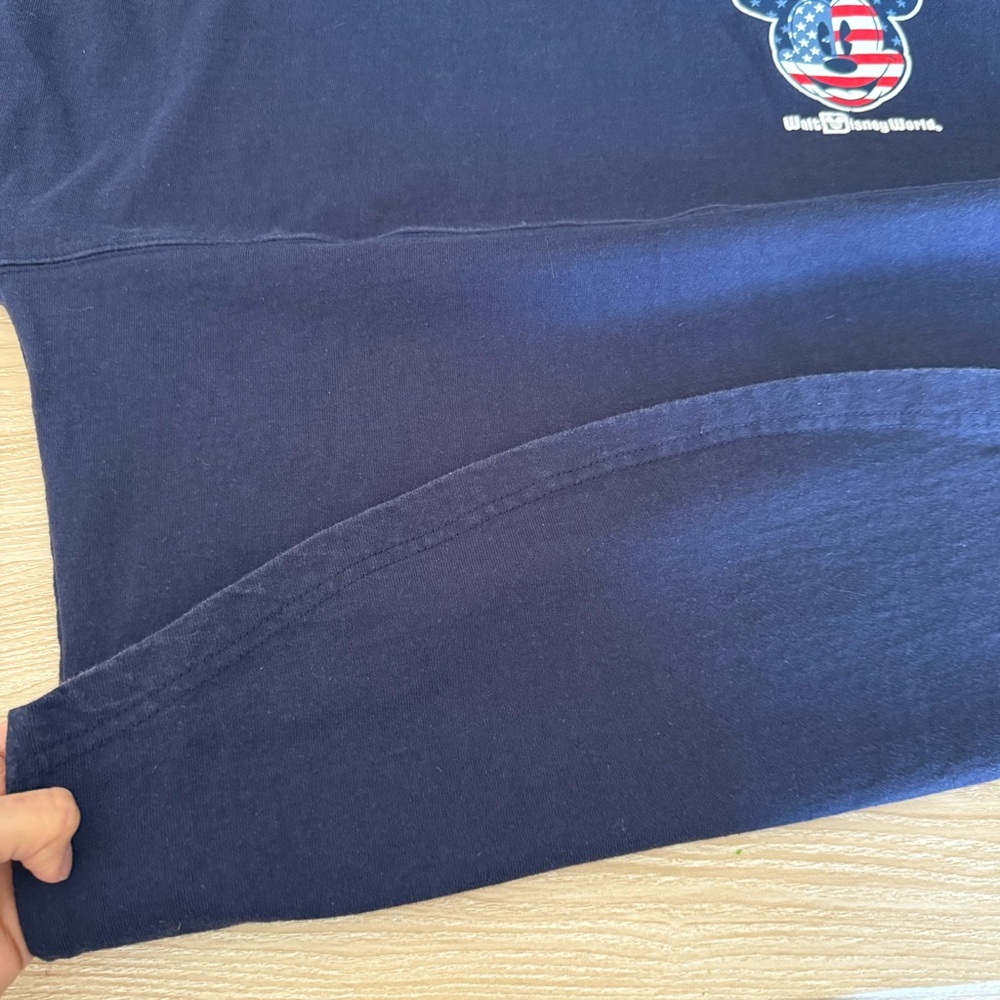 Walt Disney World Small Spirit Jersey USA Flag Americana Navy Patriotic - Picture 2 of 7
